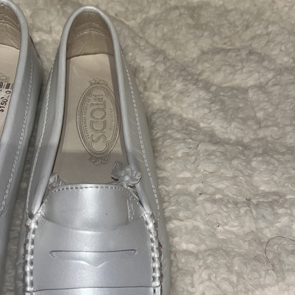 JP Todd  penny, loafers made in Italy white pearl  new with tags size 5.5 - Picture 2 of 5